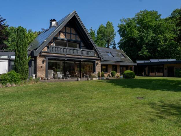 Einfamilienhaus zum Kauf 1.250.000 € 5 Zimmer 256 m² 8.686 m² Grundstück Brechten Dortmund 44339
