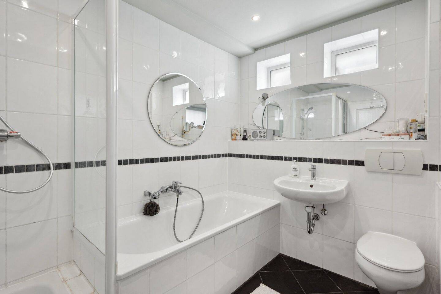 Property thumbnail 17