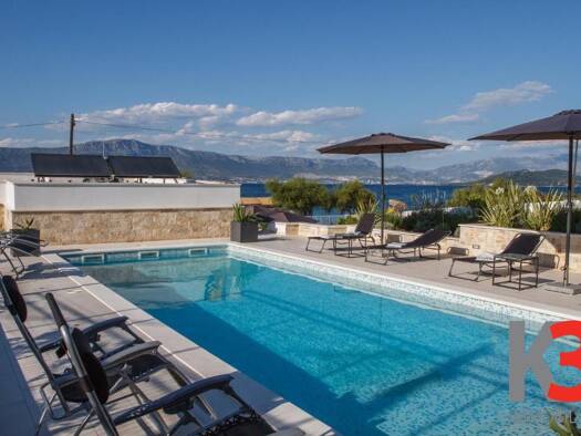 Haus zum Kauf 950.000 € 3 Zimmer 97 m² Trogir 0