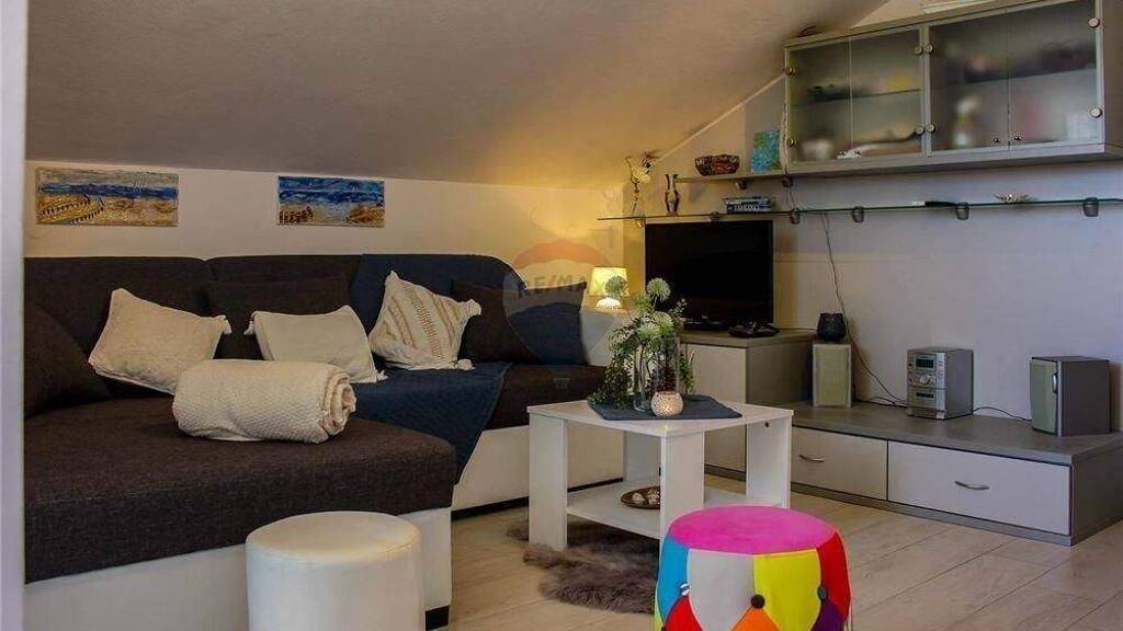 Wohnung zum Kauf 220.000 € 3 Zimmer 41 m² 2. Geschoss Povljana
