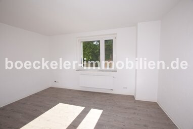 Wohnung zur Miete 320 € 2 Zimmer 57,7 m² 1. Geschoss frei ab sofort Zeitz Zeitz 06712