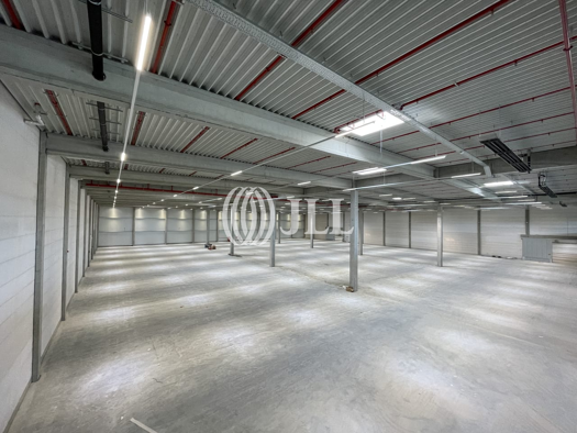 Lagerhalle zur Miete provisionsfrei 14.888 m² Lagerfläche teilbar ab 7.228 m² Gottenz Kabelsketal 06184