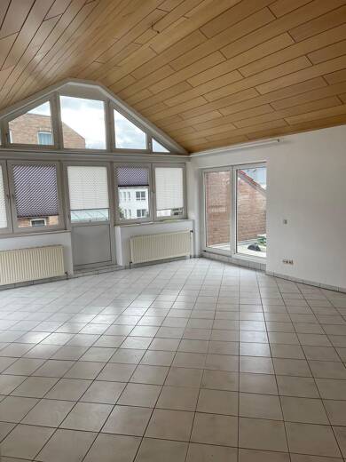 Wohnung zur Miete 1.050 € 5 Zimmer 140 m² Geschoss 3/3 frei ab 01.08.2025 Lübbecke Lübbecke 32312