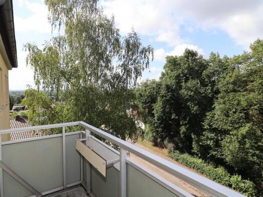 Wohnung zur Miete 377 € 3 Zimmer 58 m² 3. Geschoss frei ab sofort Flemmingstraße 95 Altendorf Altendorf 09116