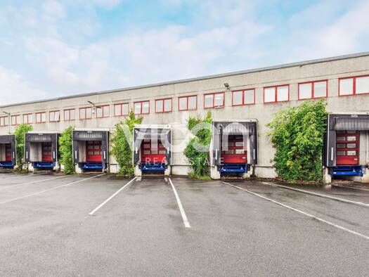 Lagerhalle zur Miete provisionsfrei 5.432 m² Lagerfläche teilbar ab 2.992 m² Spich Troisdorf 53842