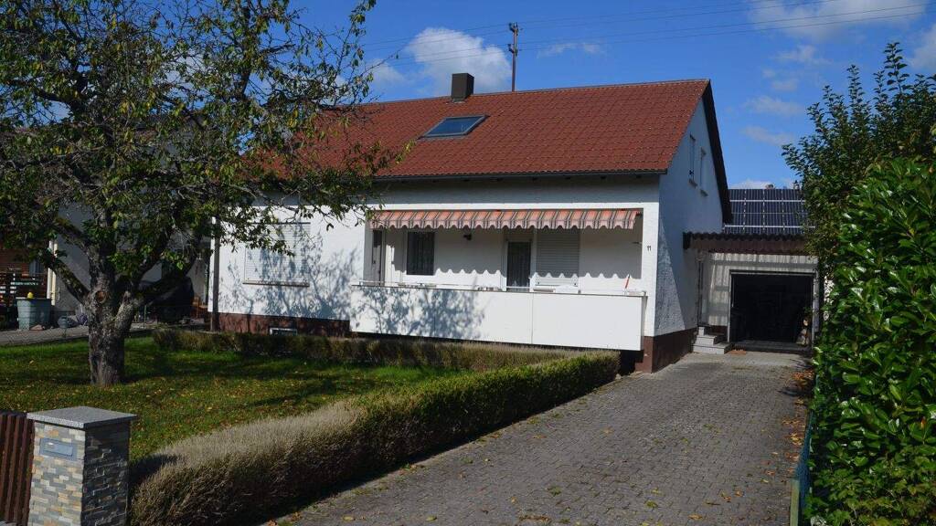Einfamilienhaus zum Kauf 498.000 € 7 Zimmer 130 m² 454 m² Grundstück frei ab sofort Dettenhausen 72135