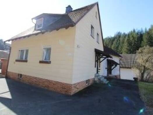 Einfamilienhaus zum Kauf 205.000 € 5 Zimmer 100 m² 658 m² Grundstück Grümpel Wilhelmsthal 96352