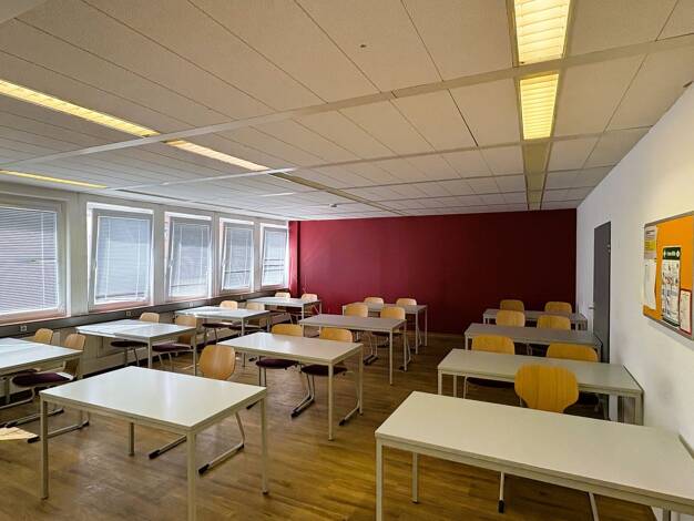 Bürofläche zur Miete provisionsfrei 16,50 € 365,9 m² Bürofläche Nordend-Ost Innenstadt III 60385