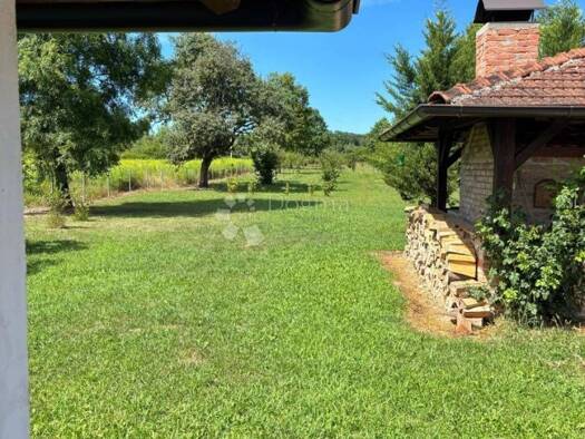 Haus zum Kauf 99.000 € 5 Zimmer 103 m² Svinica, Majur Majur