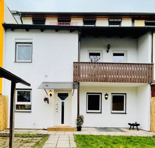 WG-Zimmer zur Miete 1.200 € 38 m²<br/>Wohnfläche 2.<br/>Geschoss ab sofort<br/>Verfügbarkeit Münchener Freiheit München 80807