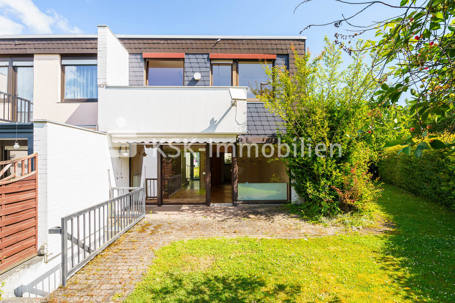 Reihenendhaus zum Kauf 270.000 € 5 Zimmer 96 m²<br/>Wohnfläche 365 m²<br/>Grundstück Merl Meckenheim 53340