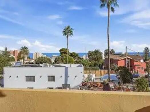 Chalet zum Kauf 550.000 € 4 Zimmer 234 m² Benalmádena 29631