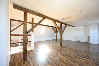 Wohnung zur Miete 695 € 3 Zimmer 86 m² 4. Geschoss frei ab sofort Steeler Str. Huttrop Essen 45138