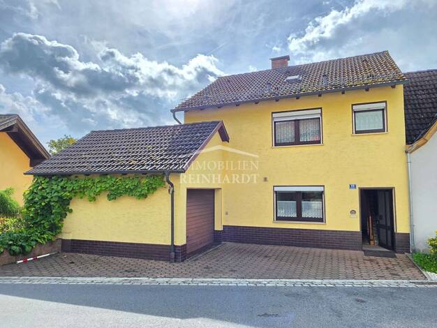 Einfamilienhaus zum Kauf 208.500 € 4 Zimmer 115 m² 218 m² Grundstück Ahorn Ahorn 96482