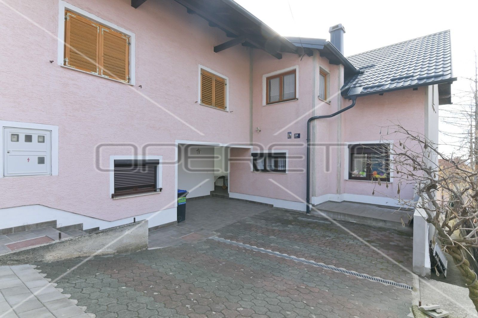 Haus zum Kauf 300.000 € 10 Zimmer 320 m²<br/>Wohnfläche 470 m²<br/>Grundstück Gajnicki vidikovac II. 30 Gajnice