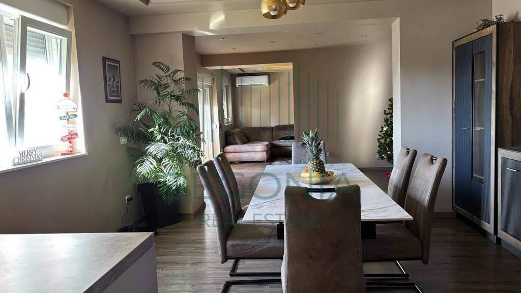 Haus zum Kauf 680.000 € 8 Zimmer 211 m² Vostarnica - Poluotok