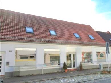 Kaufhaus zur Miete 2.329 € 3 Zimmer 218 m² Verkaufsfläche Luckenwalde Luckenwalde 14943