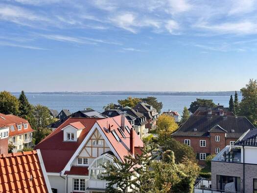 Wohnung zum Kauf 579.000 € 5 Zimmer 119 m² 2. Geschoss frei ab sofort Backbord 10 Travemünde Lübeck 23570