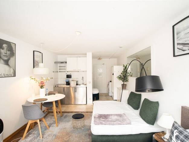 Wohnung zum Kauf 296.000 € 1 Zimmer 24 m² 1. Geschoss Maxvorstadt München 80335