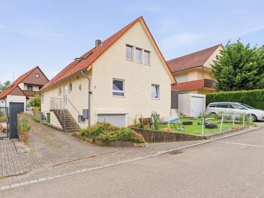 Mehrfamilienhaus zum Kauf 420.000 € 6 Zimmer 170 m² 436 m² Grundstück Benningen am Neckar 71726
