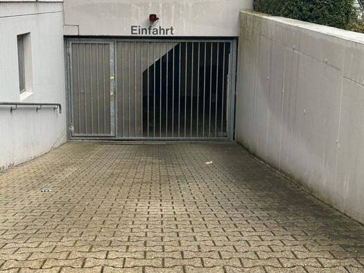 Tiefgaragenstellplatz zum Kauf als Kapitalanlage geeignet 105.000 € Luisenstraße 14 Gaggenau 76571