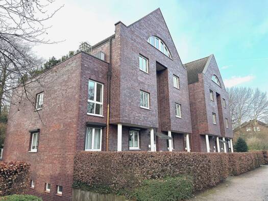 Wohnung zur Miete 1.075 € 2 Zimmer 68,9 m² 2 Geschosse frei ab sofort Hasenhöhe 79 Blankenese Hamburg 22587