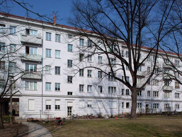 Wohnung zur Miete nur mit Wohnberechtigungsschein 392 € 2 Zimmer 54 m² 3. Geschoss frei ab 01.06.2026 Kniprodestr. 22 Prenzlauer Berg Berlin 10407