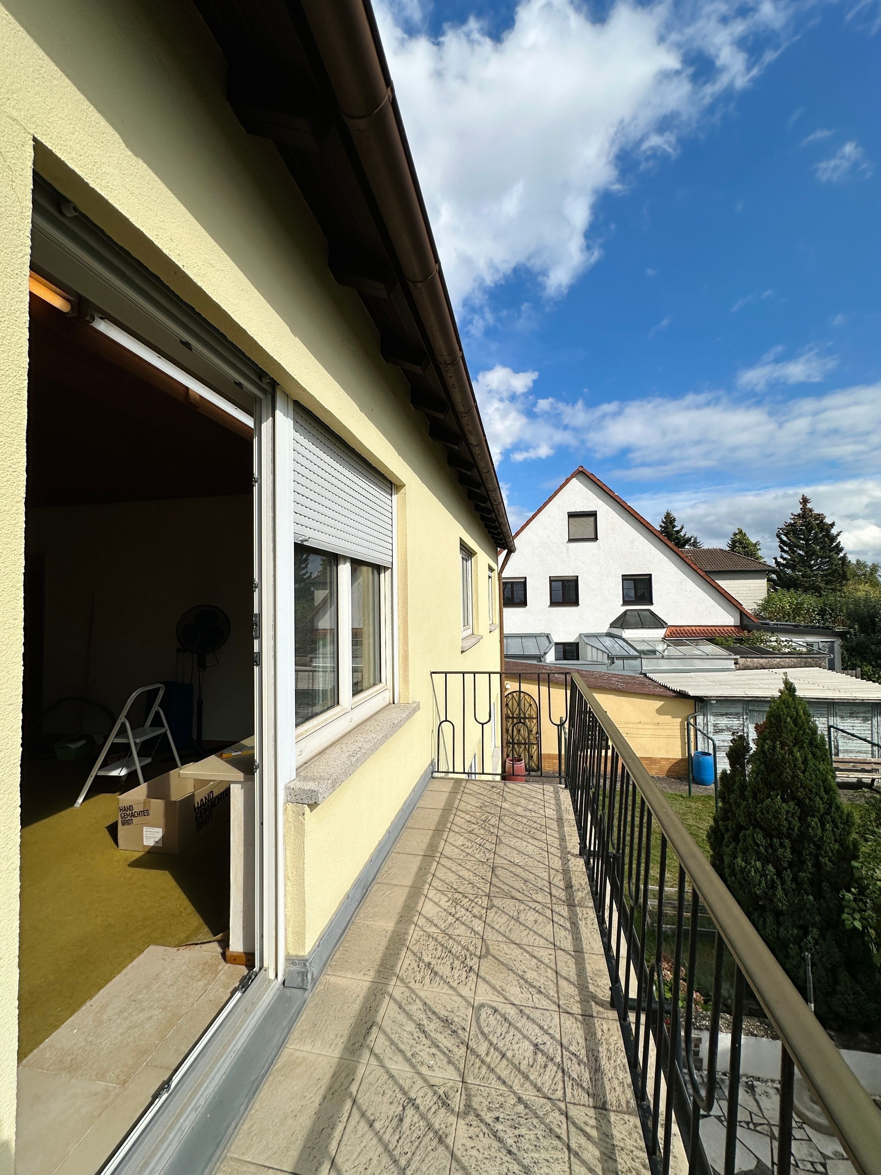 Mehrfamilienhaus zum Kauf 549.000 € 6 Zimmer 189 m²<br/>Wohnfläche 971 m²<br/>Grundstück ab sofort<br/>Verfügbarkeit Brandenburgerstraße 2 Langenzenn Langenzenn 90579