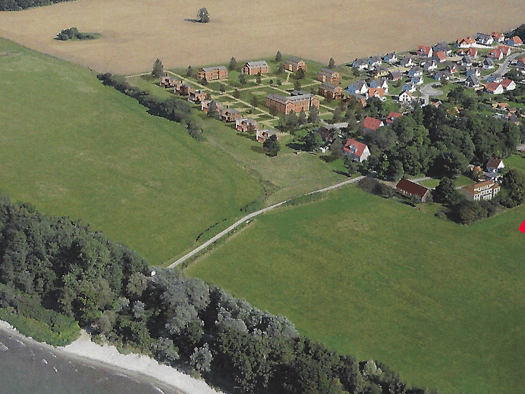 Grundstück zum Kauf 379.000 € 666 m² Grundstück Baugenehmigung vorhanden frei ab sofort Rosenhagen Dassow 23942