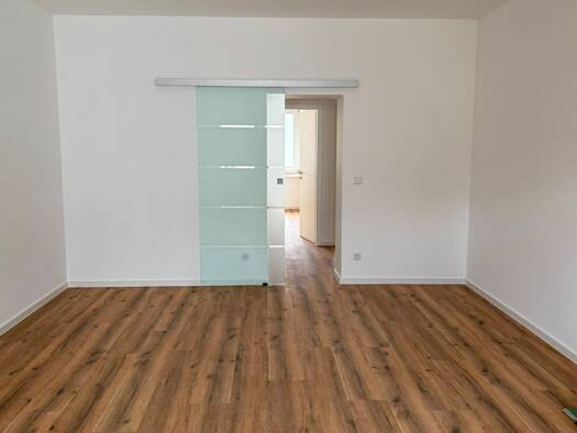 Wohnung zur Miete 1.458 € 3 Zimmer 81 m² 2. Geschoss Düsseltal Düsseldorf 40237