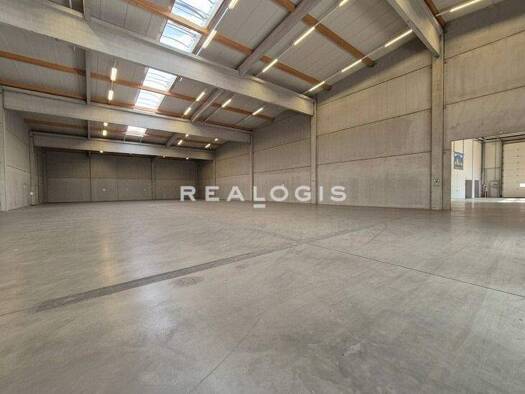 Halle/Industriefläche zur Miete 3.600 m² Lagerfläche teilbar ab 2.400 m² Geiselbullach Olching 82140