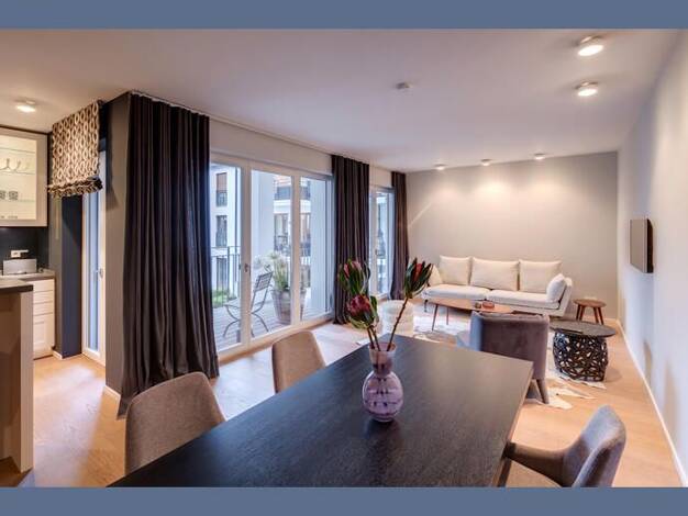 Wohnung zur Miete 2.400 € 2 Zimmer 70 m² frei ab 14.07.2026 Maxvorstadt München 80333