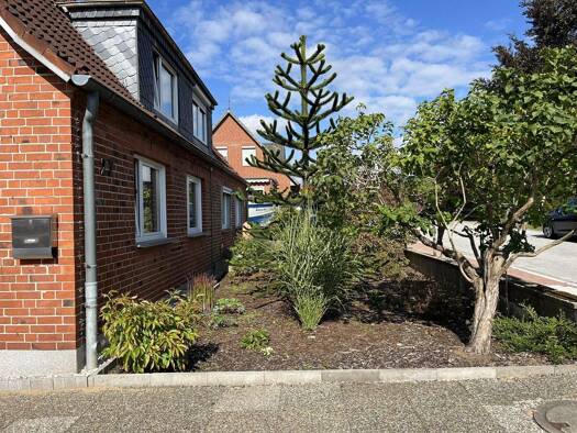 Doppelhaushälfte zum Kauf 395.000 € 5 Zimmer 100 m² 924 m² Grundstück Stockelsdorf 23617