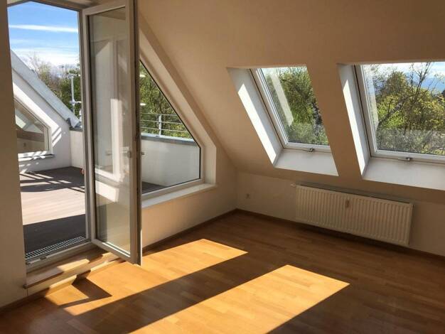 Wohnung zur Miete 1.450 € 3,5 Zimmer 103,4 m² 4. Geschoss frei ab 01.11.2026 Finsterwalderstraße 25 Süd Rosenheim 83026