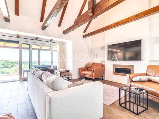 Haus zum Kauf 410.000 € 1 Zimmer 120 m² Plesivica Jastrebarsko