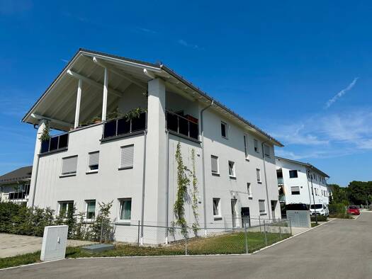 Wohnung zur Miete 1.520 € 3 Zimmer 90 m² frei ab 01.11.2026 Schloßberg Stephanskirchen 83071