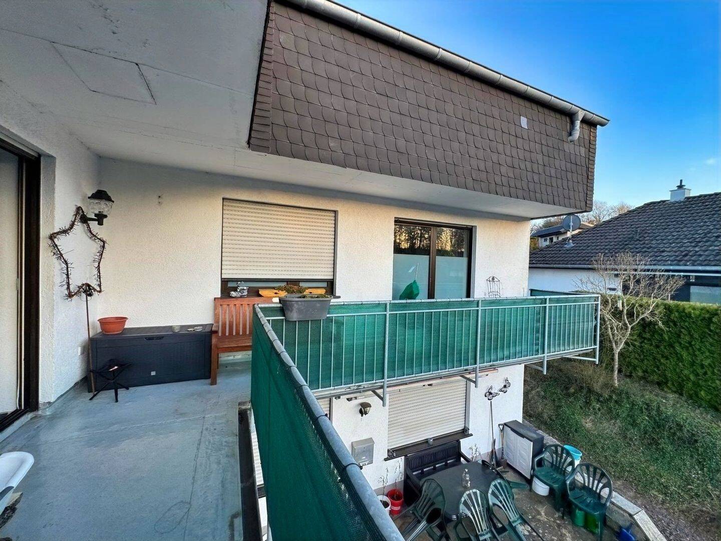 Immobilie in Hillesheim - Attraktives 3-Parteienhaus in naturnaher Lage von Hillesheim - Bild 3