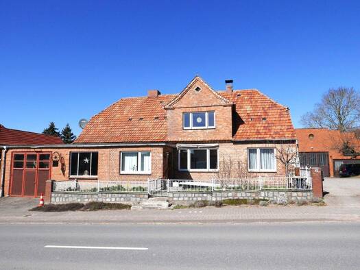 Einfamilienhaus zum Kauf 269.000 € 5 Zimmer 180 m² 2.652 m² Grundstück Glasin 23992