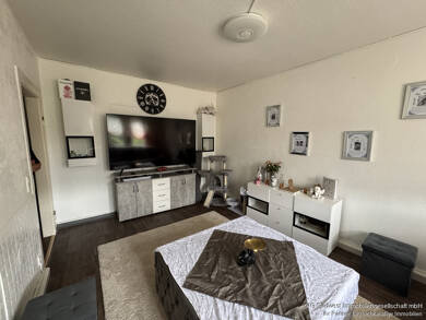 Wohnung zur Miete 900 € 4 Zimmer 90,5 m² 1. Geschoss Maulbronn Maulbronn 75433