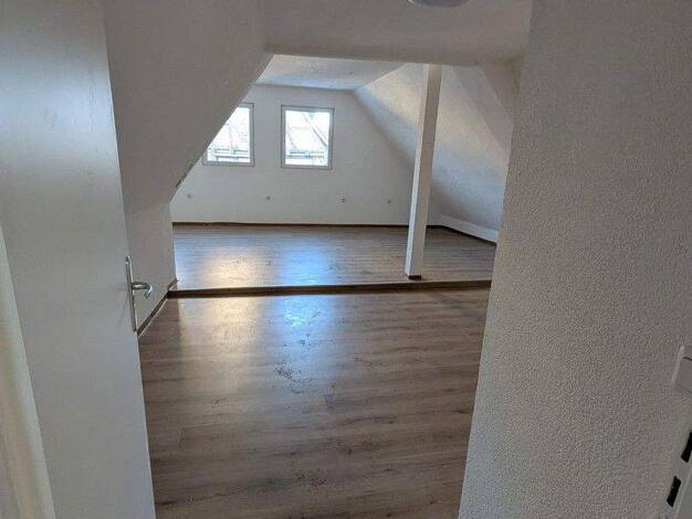 Wohnung zur Miete 750 € 3 Zimmer 90 m² 2. Geschoss Stetten Stetten a. H. Schwaigern 74193