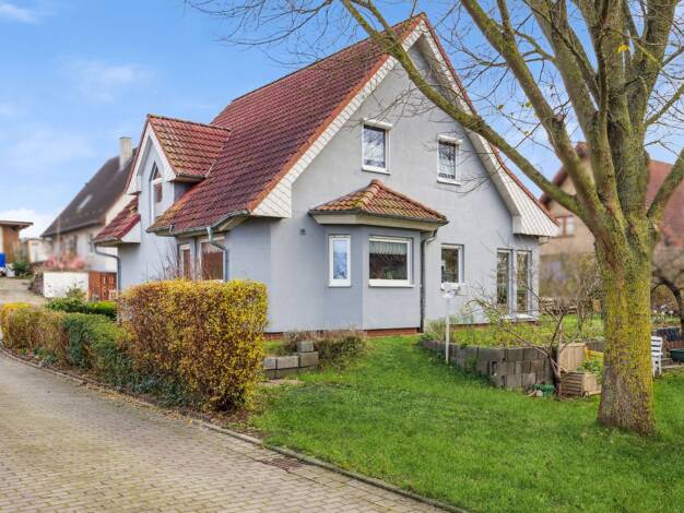 Einfamilienhaus zum Kauf 250.000 € 4 Zimmer 110 m² 537 m² Grundstück Laage Laage 18299
