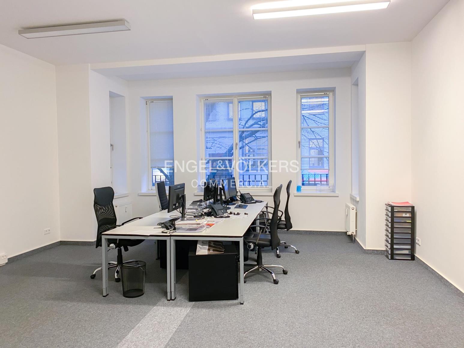 Büro-/Praxisfläche zur Miete 34,50 € 224,6 m²<br/>Bürofläche ab 224,6 m²<br/>Teilbarkeit Charlottenburg Berlin 10789