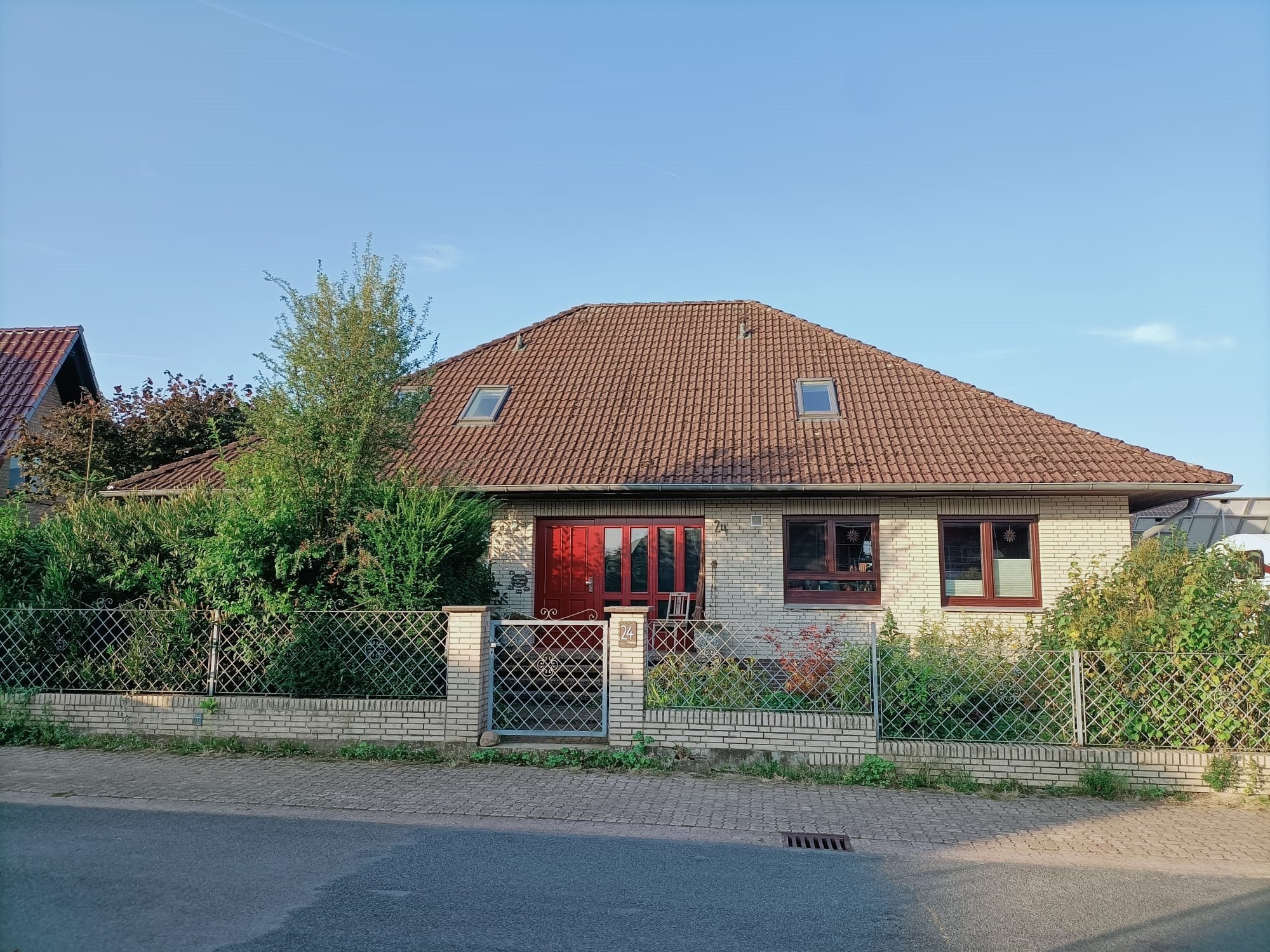 Einfamilienhaus zum Kauf 525.000 € 8 Zimmer 230 m²<br/>Wohnfläche 798 m²<br/>Grundstück Hagenburg Hagenburg 31558