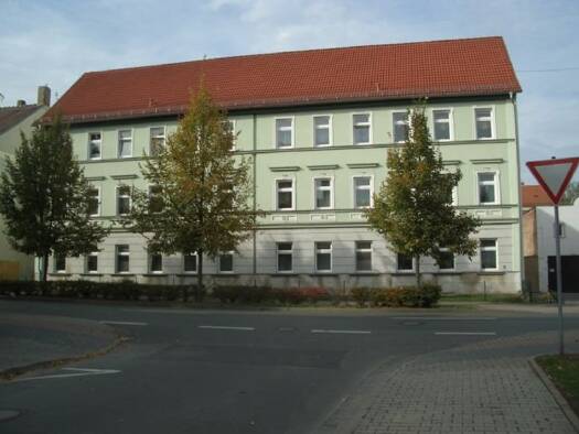 Wohnung zur Miete 288 € 2 Zimmer 52,4 m² 2. Geschoss frei ab sofort Leipziger Str. 8 Zeitz 06712