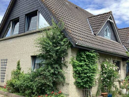 Einfamilienhaus zum Kauf 350.000 € 8 Zimmer 215 m² 1.500 m² Grundstück Fahretoft Dagebüll 25899