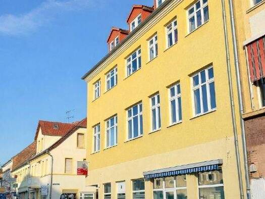 Laden zur Miete provisionsfrei 57,6 m² Verkaufsfläche Kleine Schulstraße 2 Genthin 39307