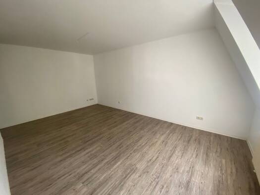 Wohnung zur Miete 300 € 2 Zimmer 55,7 m² 3. Geschoss Weißwasser/O.L. 02943