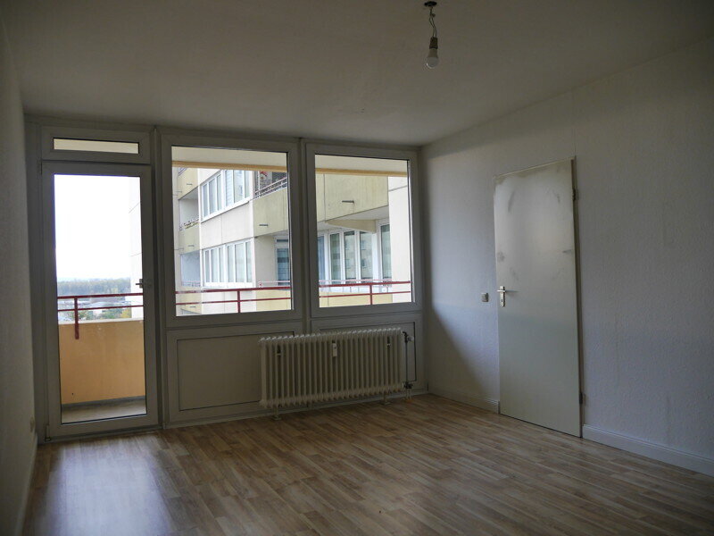 Wohnung zur Miete 475 € 1,5 Zimmer 40,6 m²<br/>Wohnfläche 8.<br/>Geschoss 01.12.2024<br/>Verfügbarkeit Goethestr. 138 Bischofsheim Maintal 63477