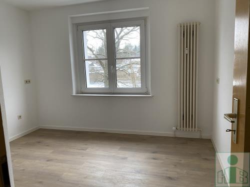 Wohnung zur Miete 295 € 2 Zimmer 49,2 m²<br/>Wohnfläche Kamenz Kamenz 01917