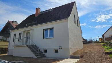 Haus zum Kauf provisionsfrei 235.000 € 5 Zimmer 121 m² 778 m² Grundstück frei ab sofort Bad Salzungen 36469